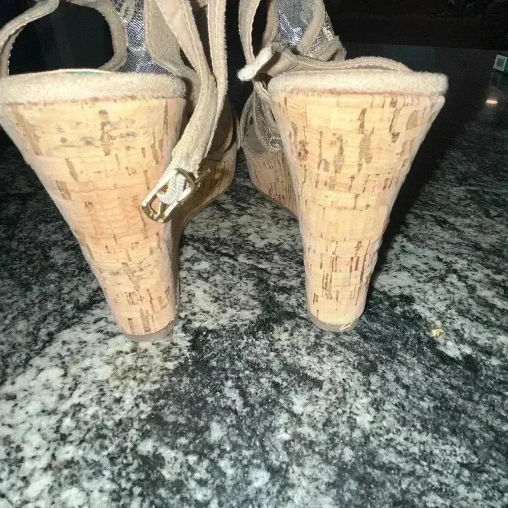 London Rag wedges size 9.5